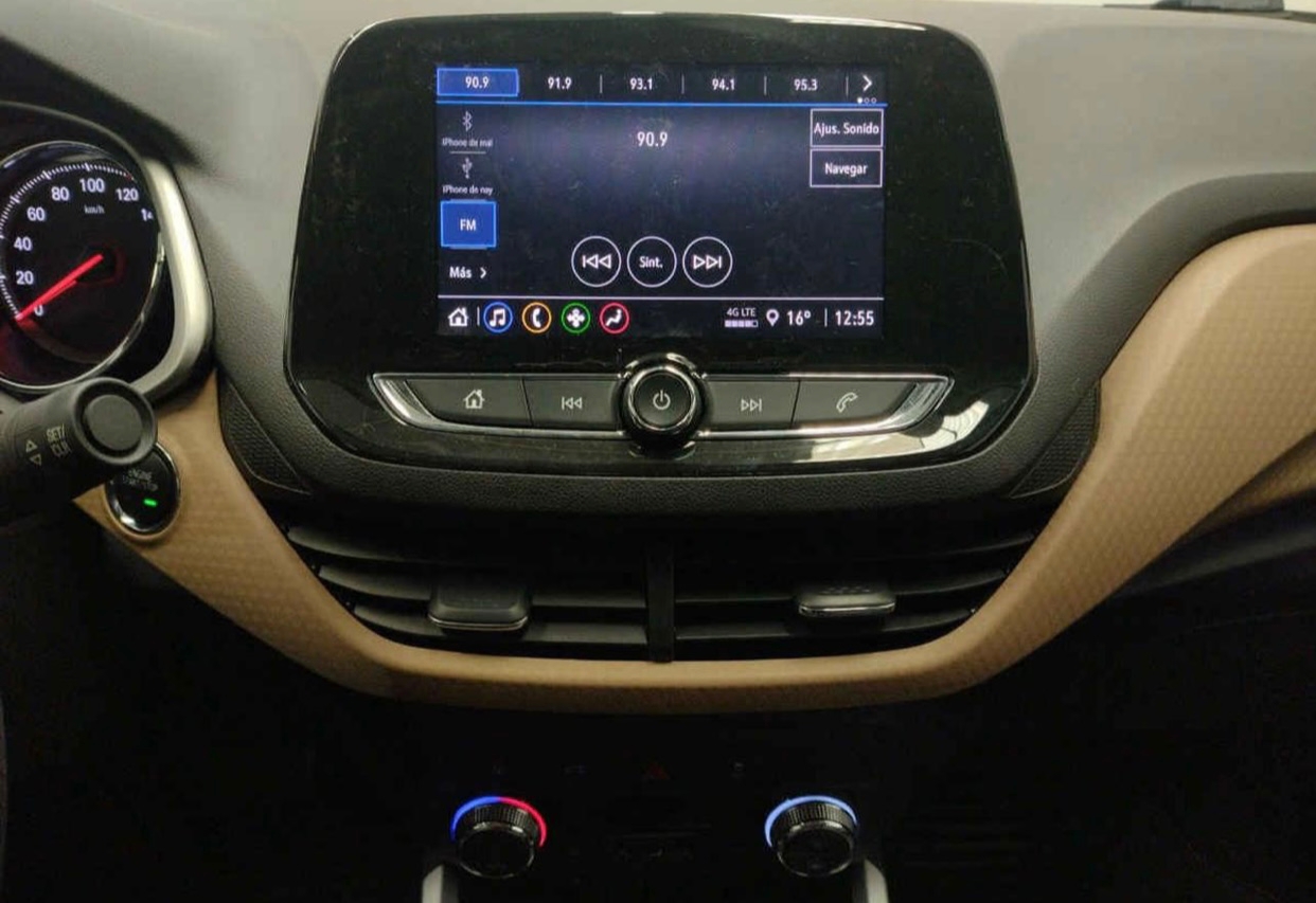 Chevrolet Onix Premier At