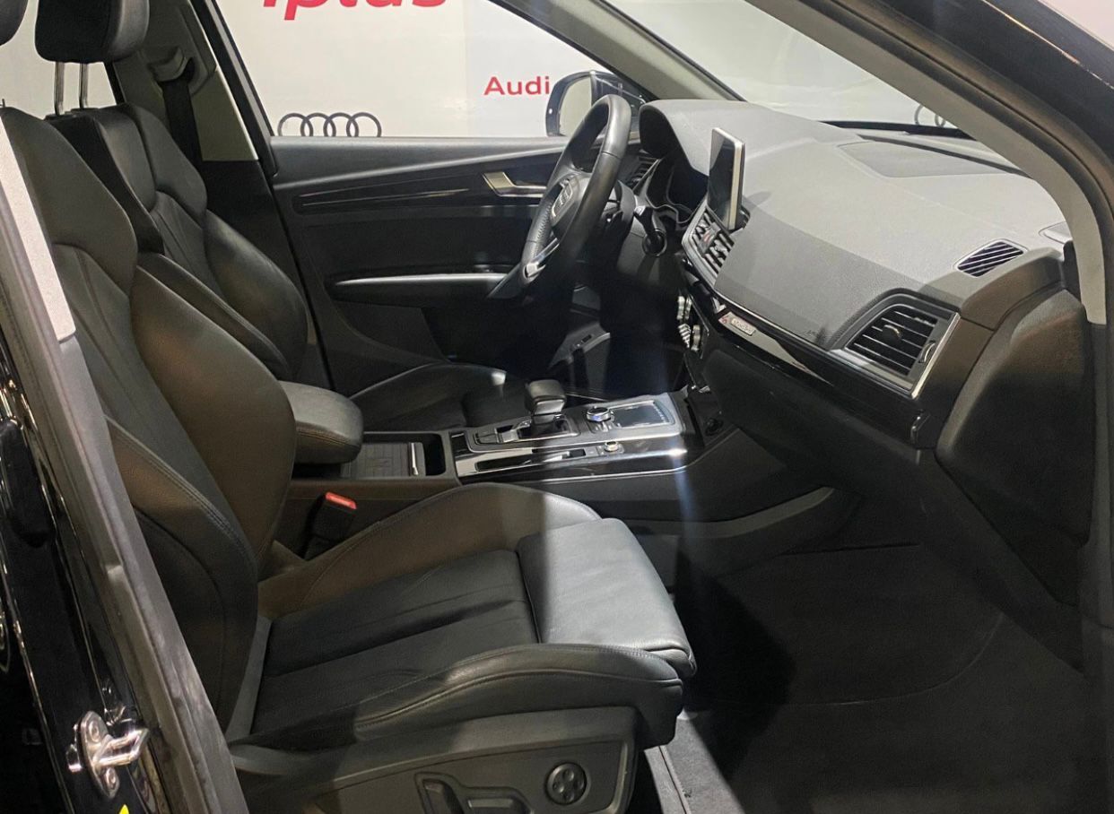 Audi Q5 45 TFSI Select