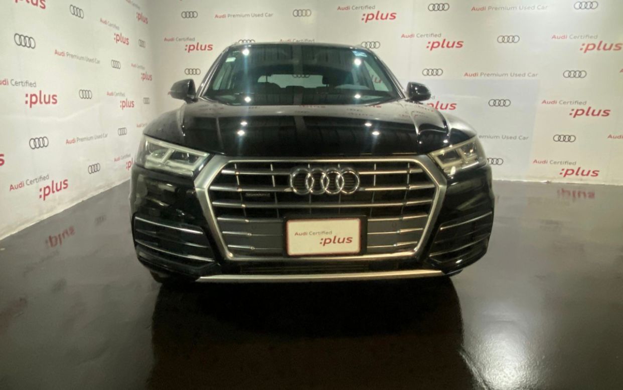 Audi Q5 45 TFSI Select