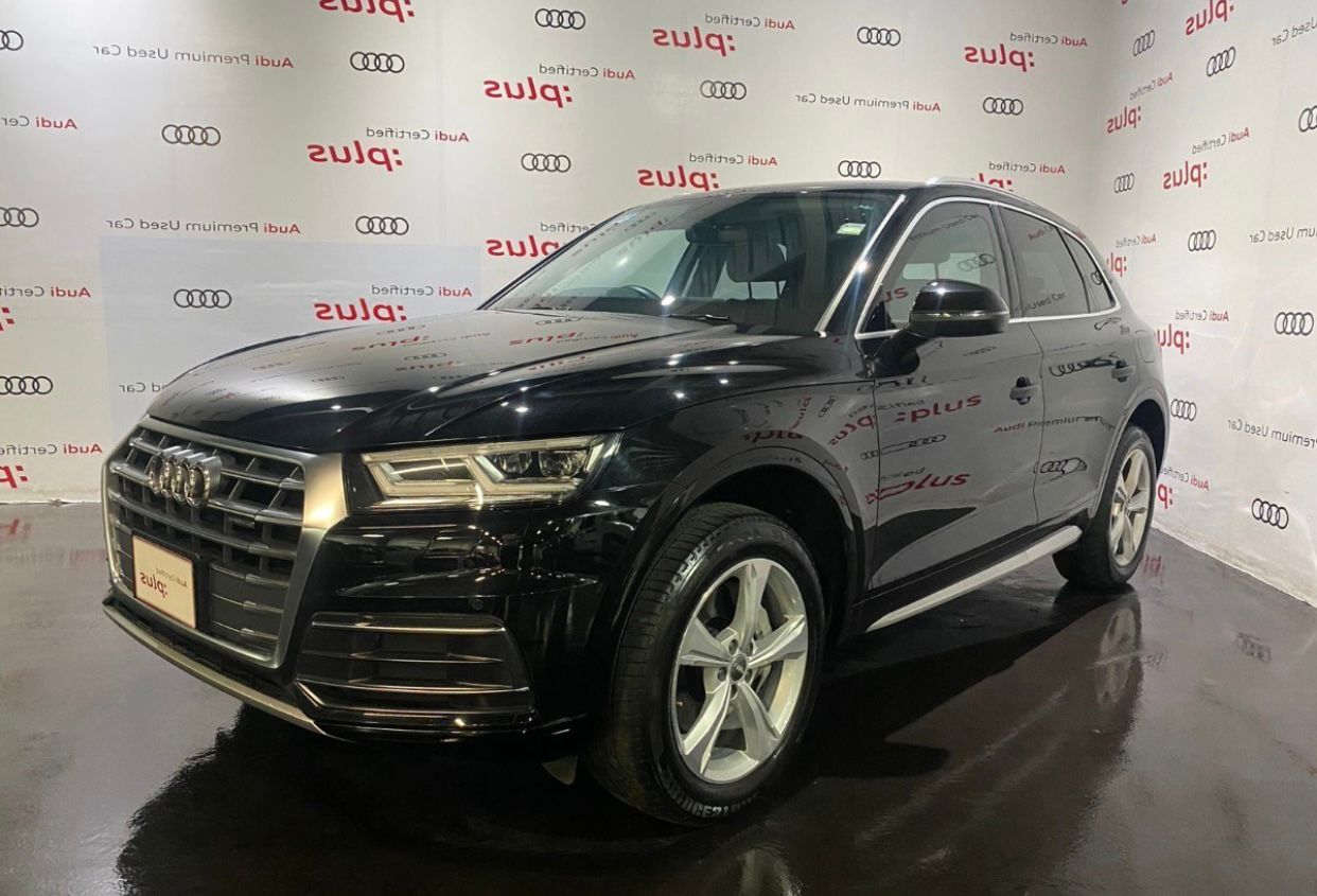 Audi Q5 45 TFSI Select