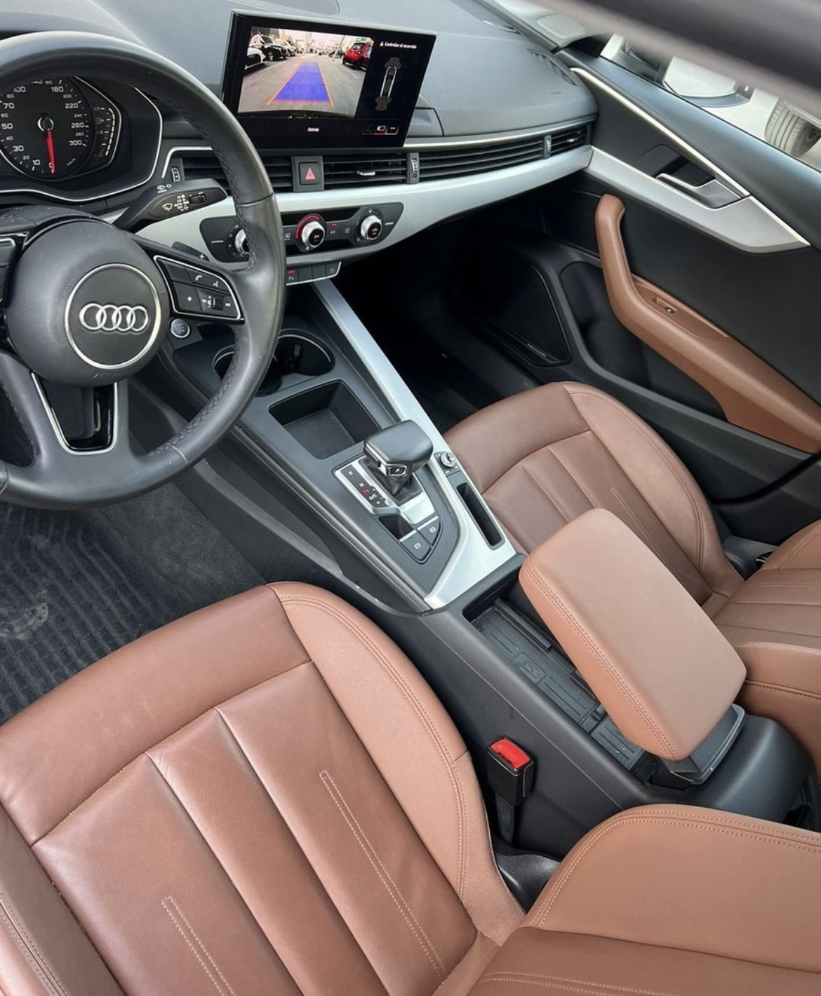 Audi A4 Select At