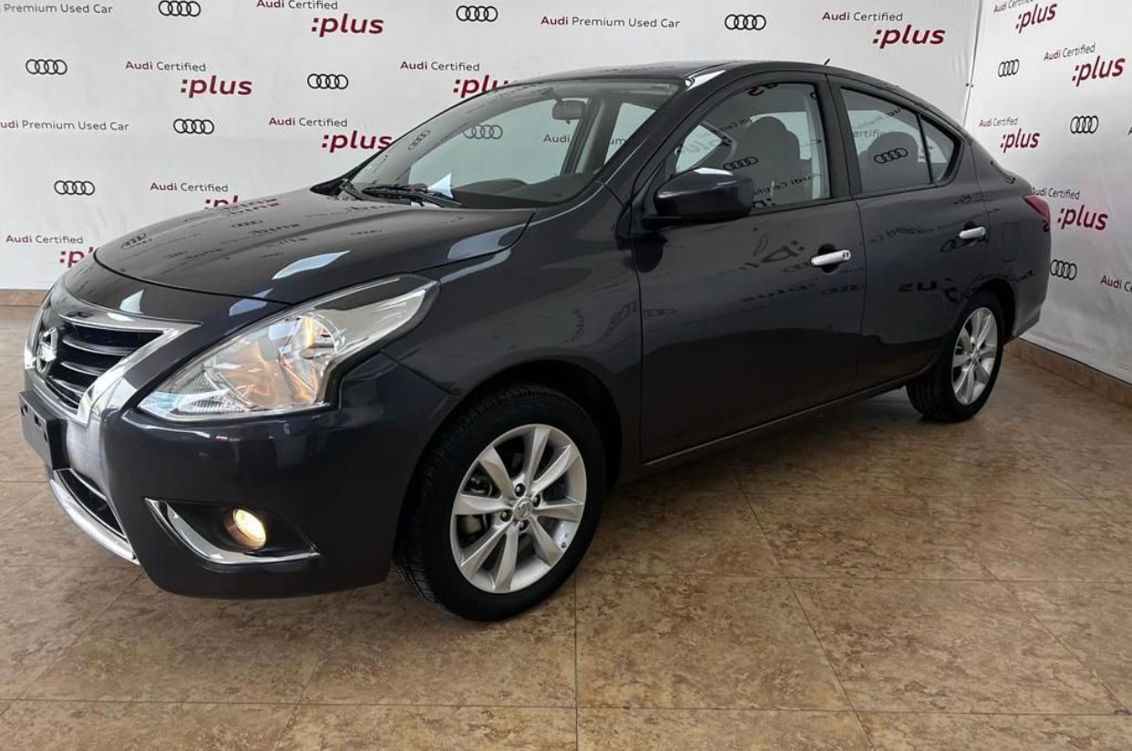 Nissan Versa Advance Mt