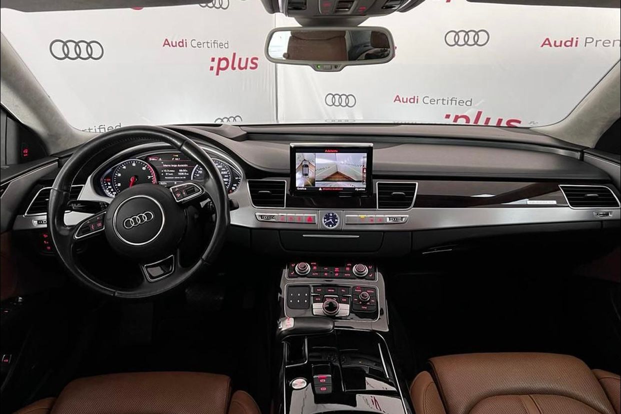 Audi A8 LWB Premium