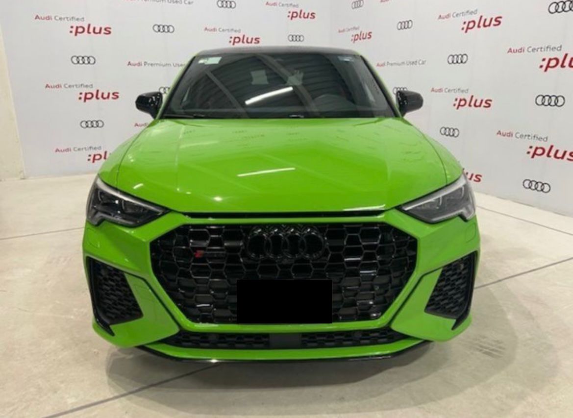 Audi RSQ3